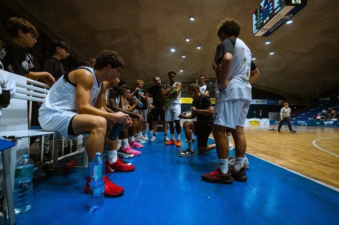 La Meerkat Scicli vince in casa la gara due della finale play-out con il Siracusa