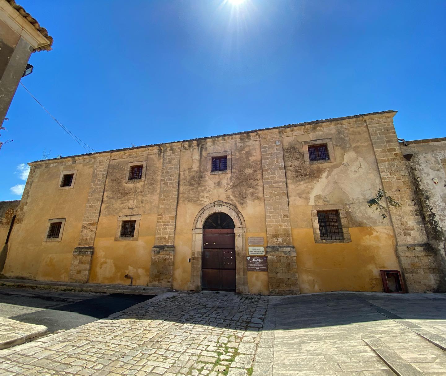 Una sede per la Consulta giovanile a Vittoria. Finanziamenti per l’ex Castello Enriquez e per l’ex Casa Francescana
