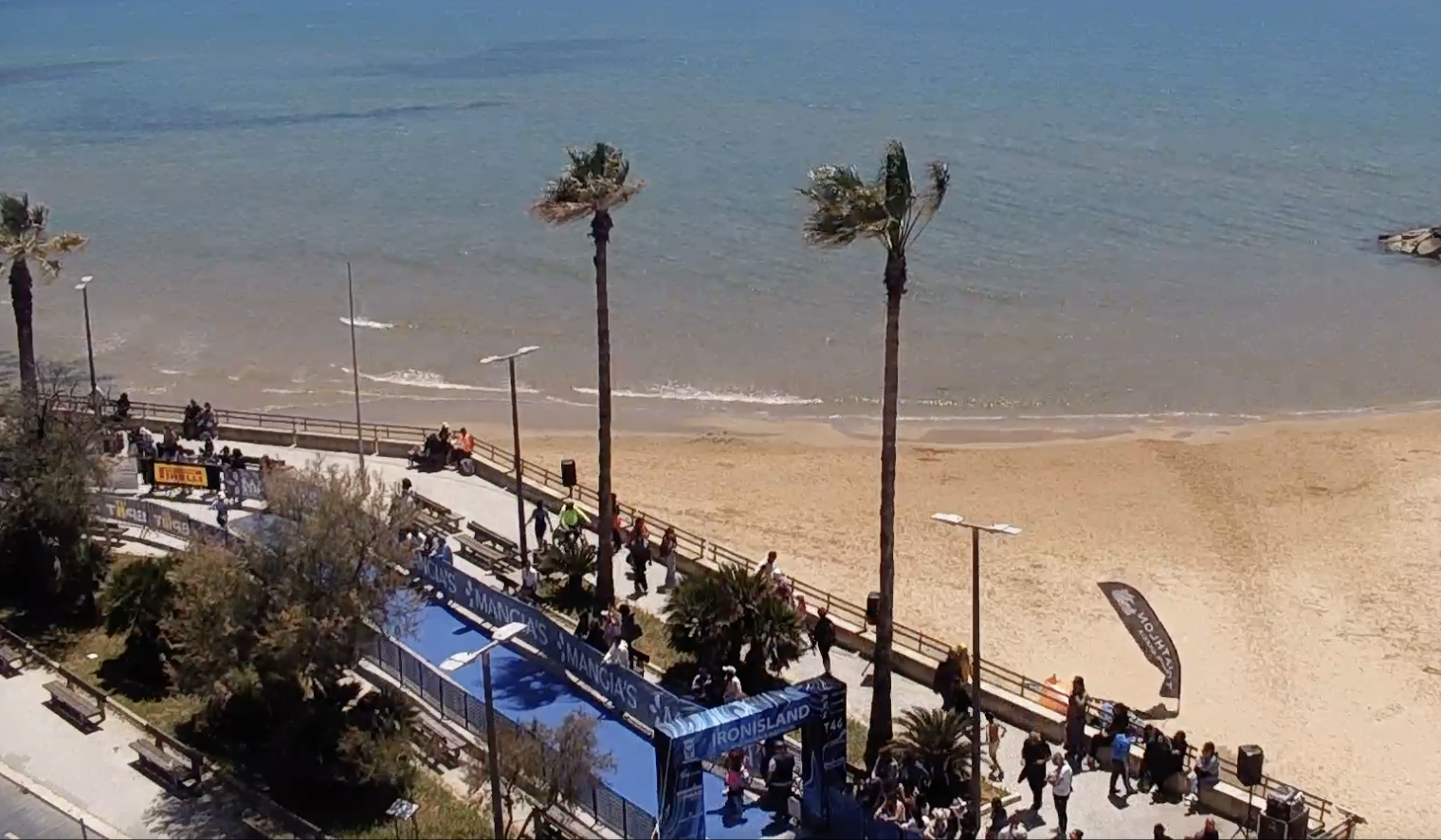 Iron Island a Marina di Ragusa: ecco gli “uomini d’acciaio” ma c’è protesta per viabilità