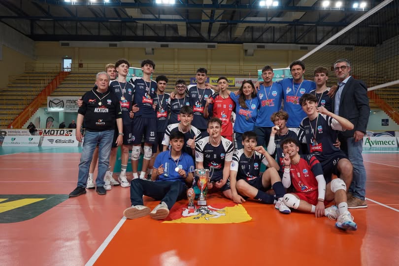 Volley Modica NextGen sul tetto di Sicilia: l’Under 19 è campione regionale e vola alla fase nazionale