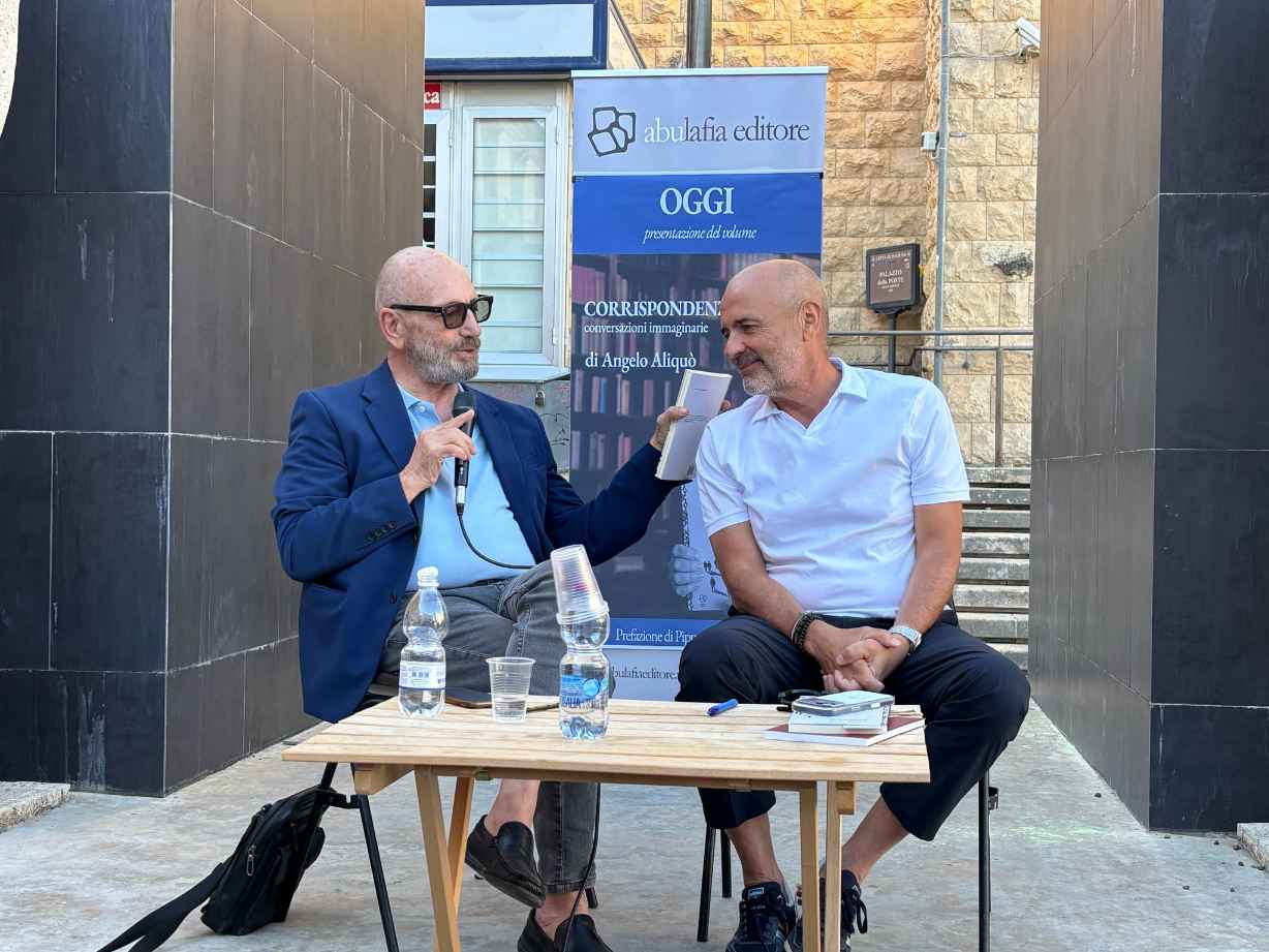 Angelo Aliquò firma “Corrispondenze”: l’epistolario impossibile che scuote la contemporaneità