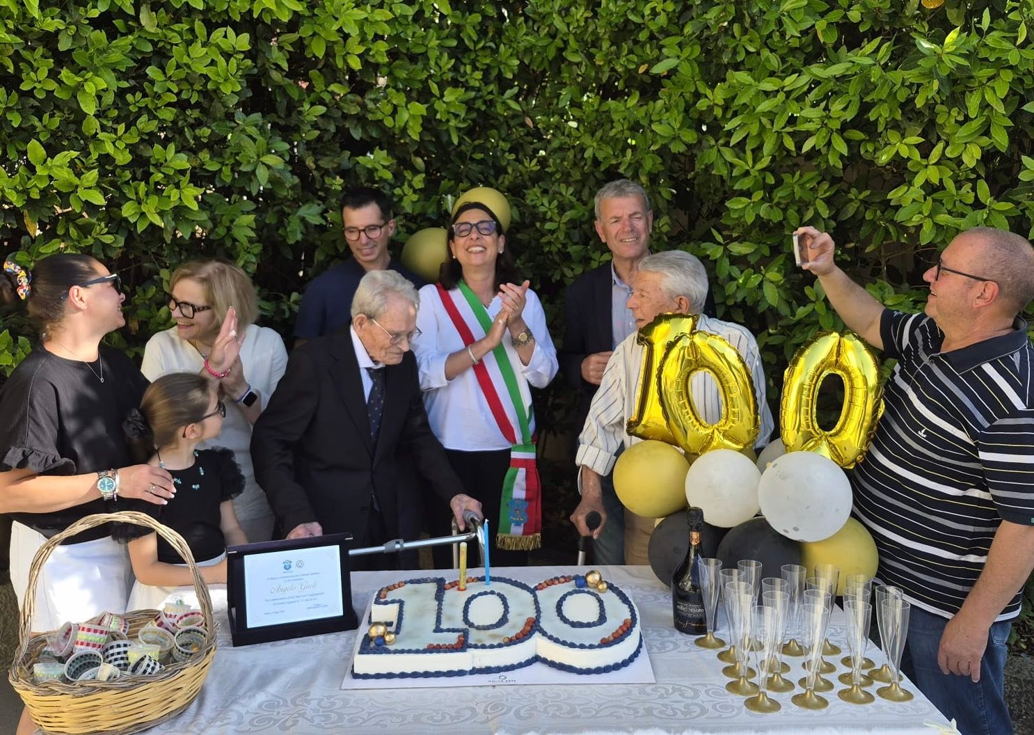 Modica festeggia un nuovo centenario: Angelo Gueli compie 100 anni