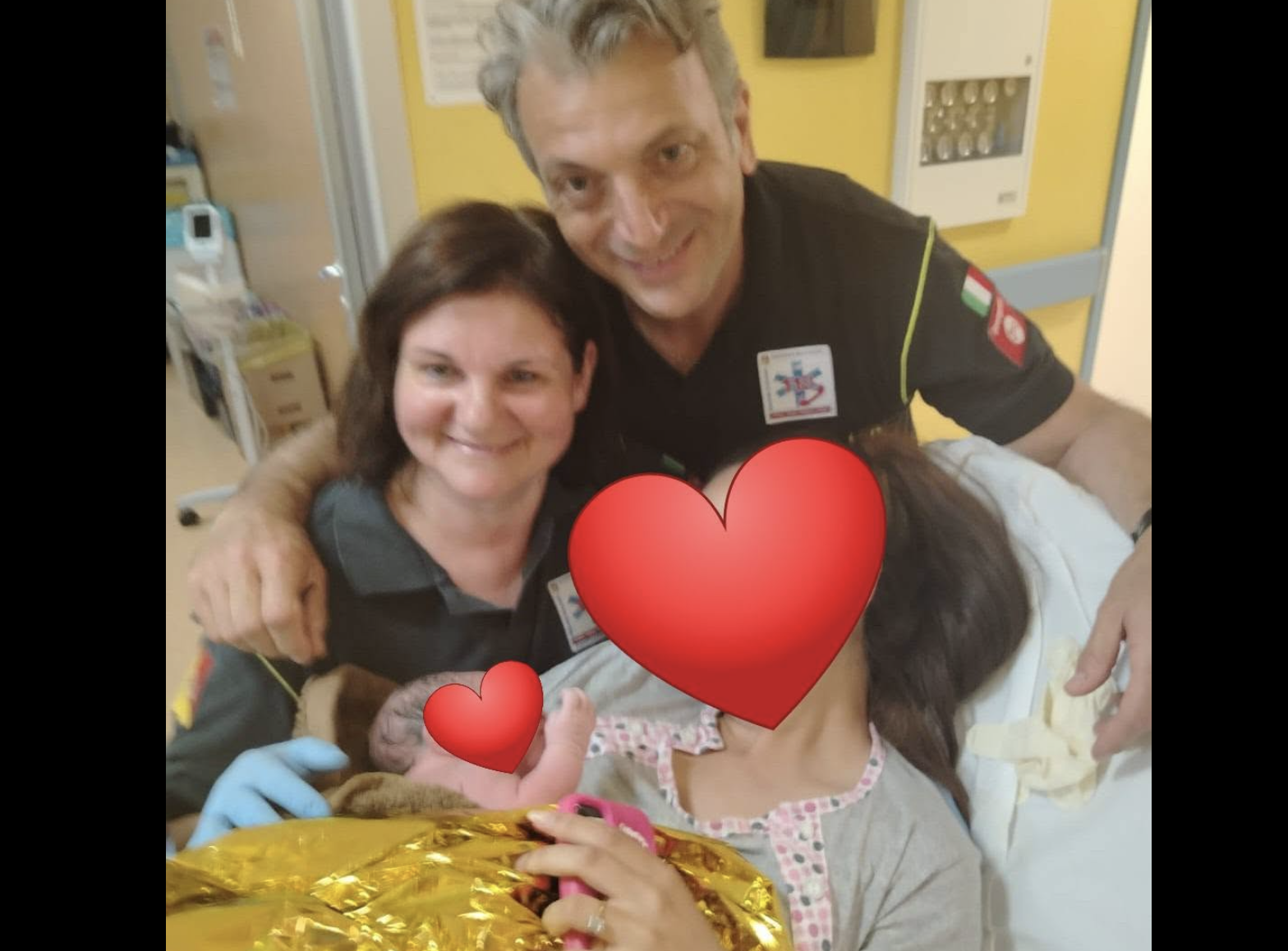 Parto in strada: la piccola Marbel nasce durante la corsa verso l’ospedale