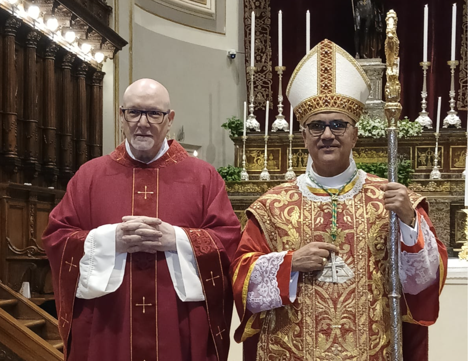 Da Triumph Corallo all’altare: la nuova vita di don Gianni, il ragusano che ha scelto di seguire una chiamata più grande