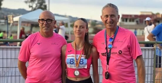 Vittoria Bonincontro da record: la giovane di Scicli vola ai vertici dell’atletica siciliana