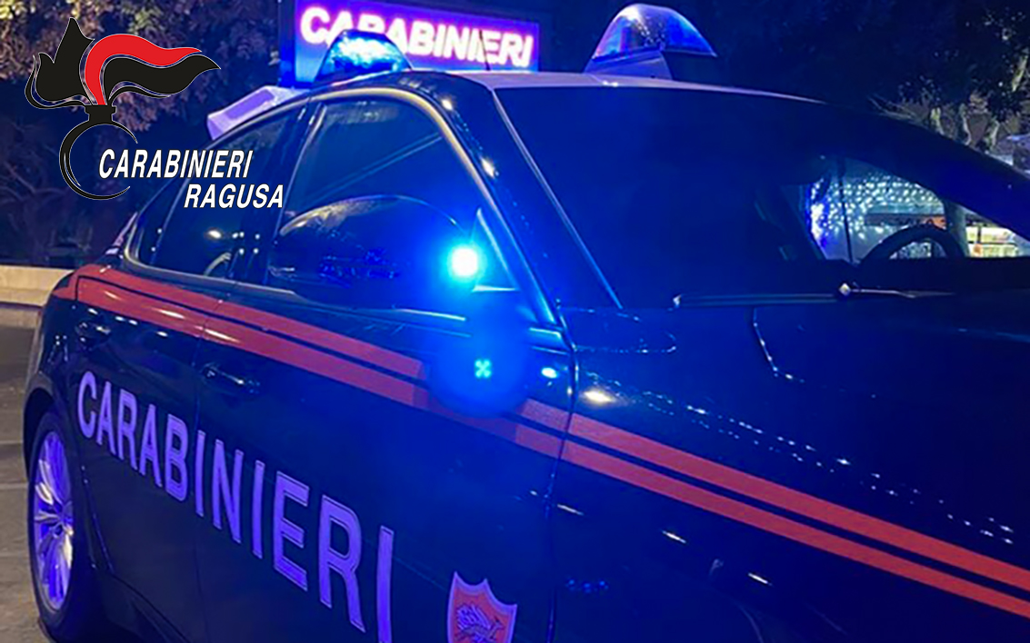 Notte di furti a Vittoria: sfonda una vetrina con un masso, rintracciato poche ore dopo