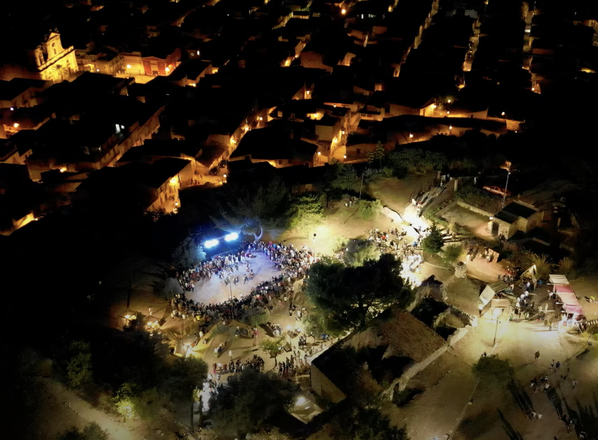 Giarratana torna nel Medioevo: il 17 e 18 luglio la magia del MeMuFest trasforma il borgo degli Iblei