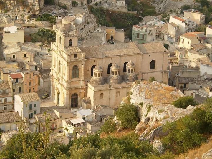 Scicli dall’alto incanta ancora: nasce il nuovo belvedere di San Vito