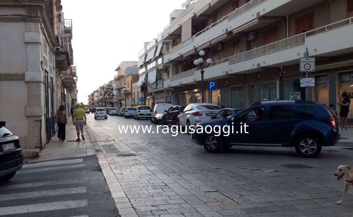 A Pozzallo donna in bicicletta investita da una Panda all’incrocio tra corso Vittorio Veneto e via Magenta