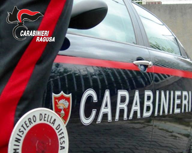 Evade dai domiciliari e minaccia di far esplodere una bombola di gas: arrestato a Modica