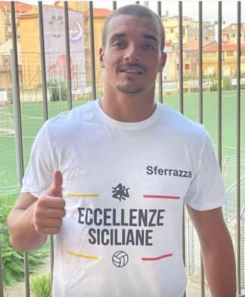 Santa Croce Soccer, colpo in difesa: Giuseppe Sferrazza torna a vestire la maglia biancazzurra