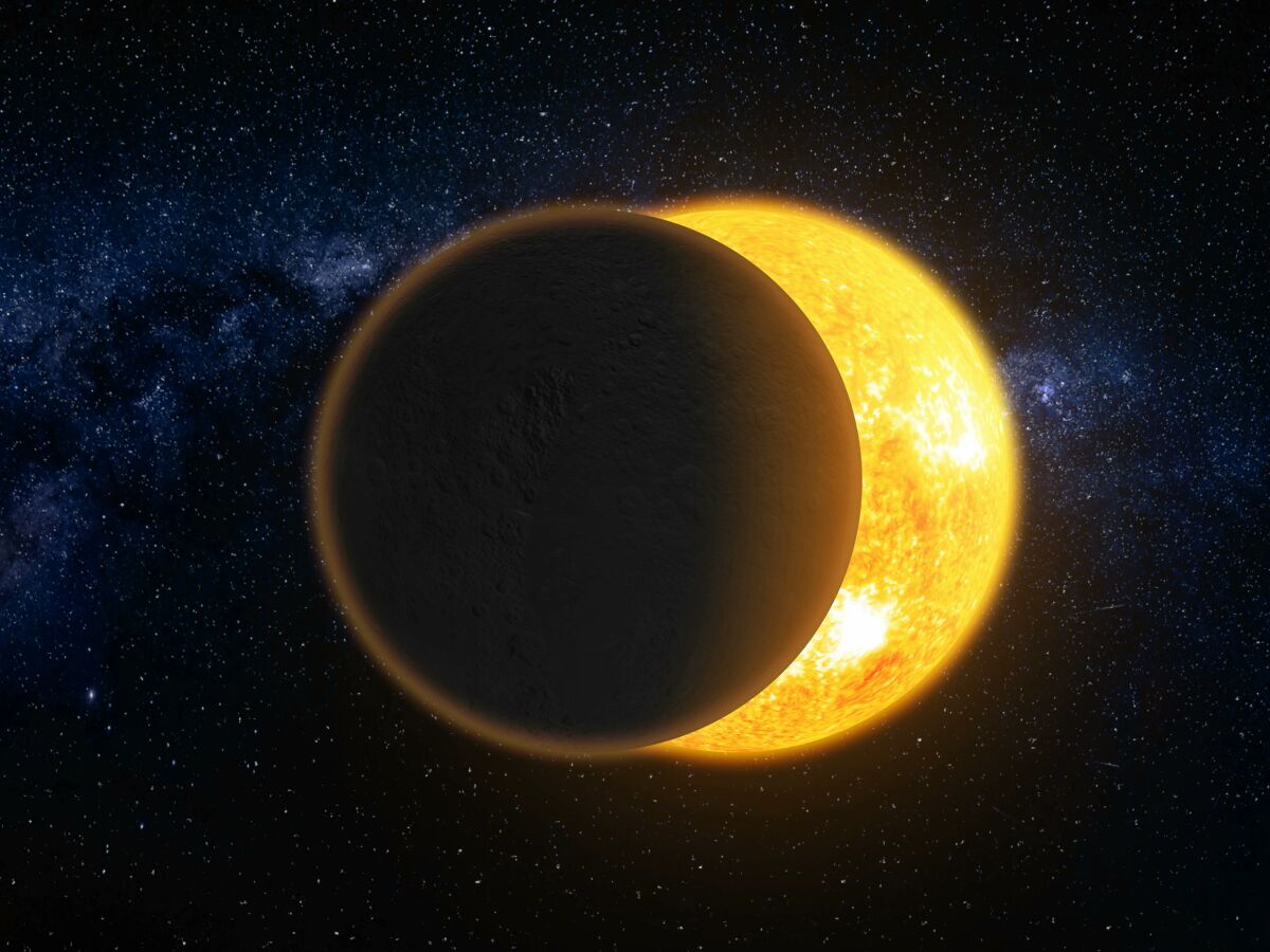 Eclissi solare, spettacolo al tramonto: nel Ragusano il Sole si oscurerà fino al 17%