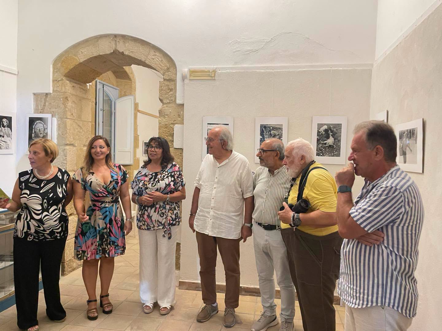 Al faro di Scoglitti la mostra fotografica “Dall’analogico al digitale”