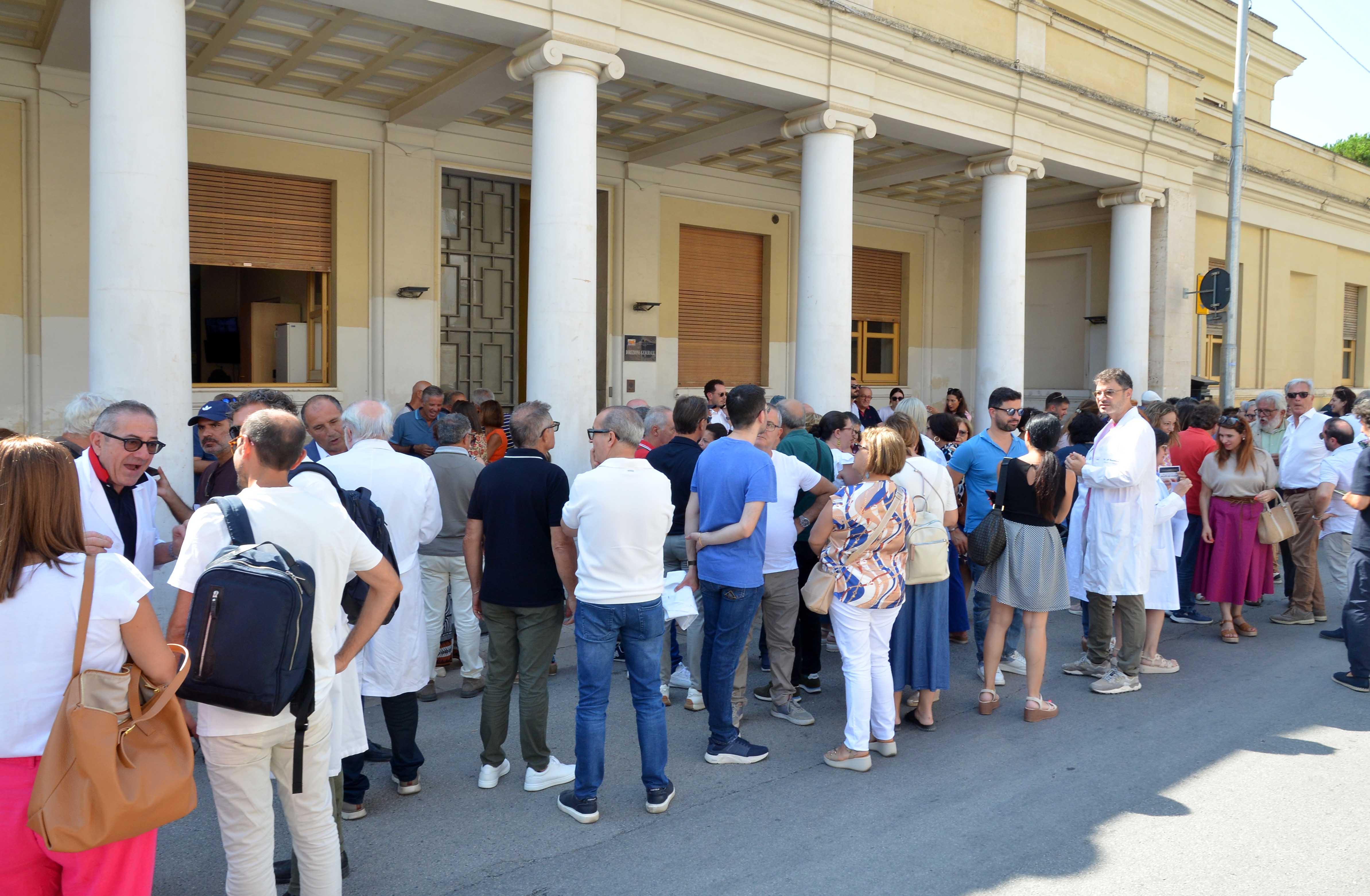 Medici di famiglia sul piede di guerra: l’Asp apre, ma la tensione resta