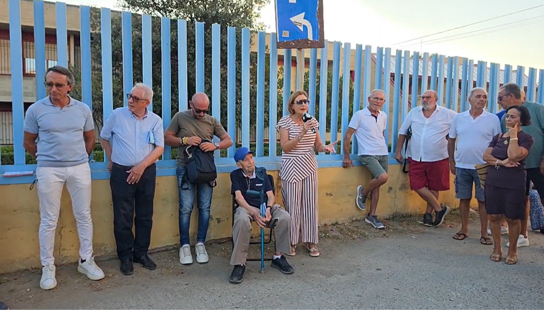 Sanità, una protesta per tre giorni a Scoglitti, Acate e Vittoria: l’iniziativa del sindaco Aiello