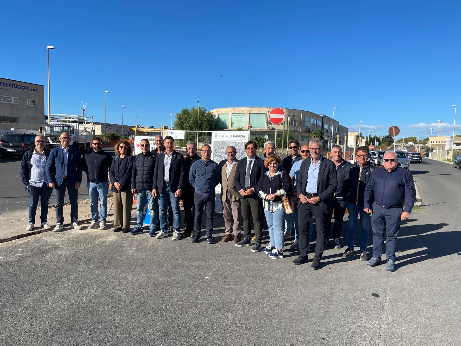 Nuova luce con strade, marciapiedi e videosorveglianza: 1,5 milioni per zona artigianale di Ragusa