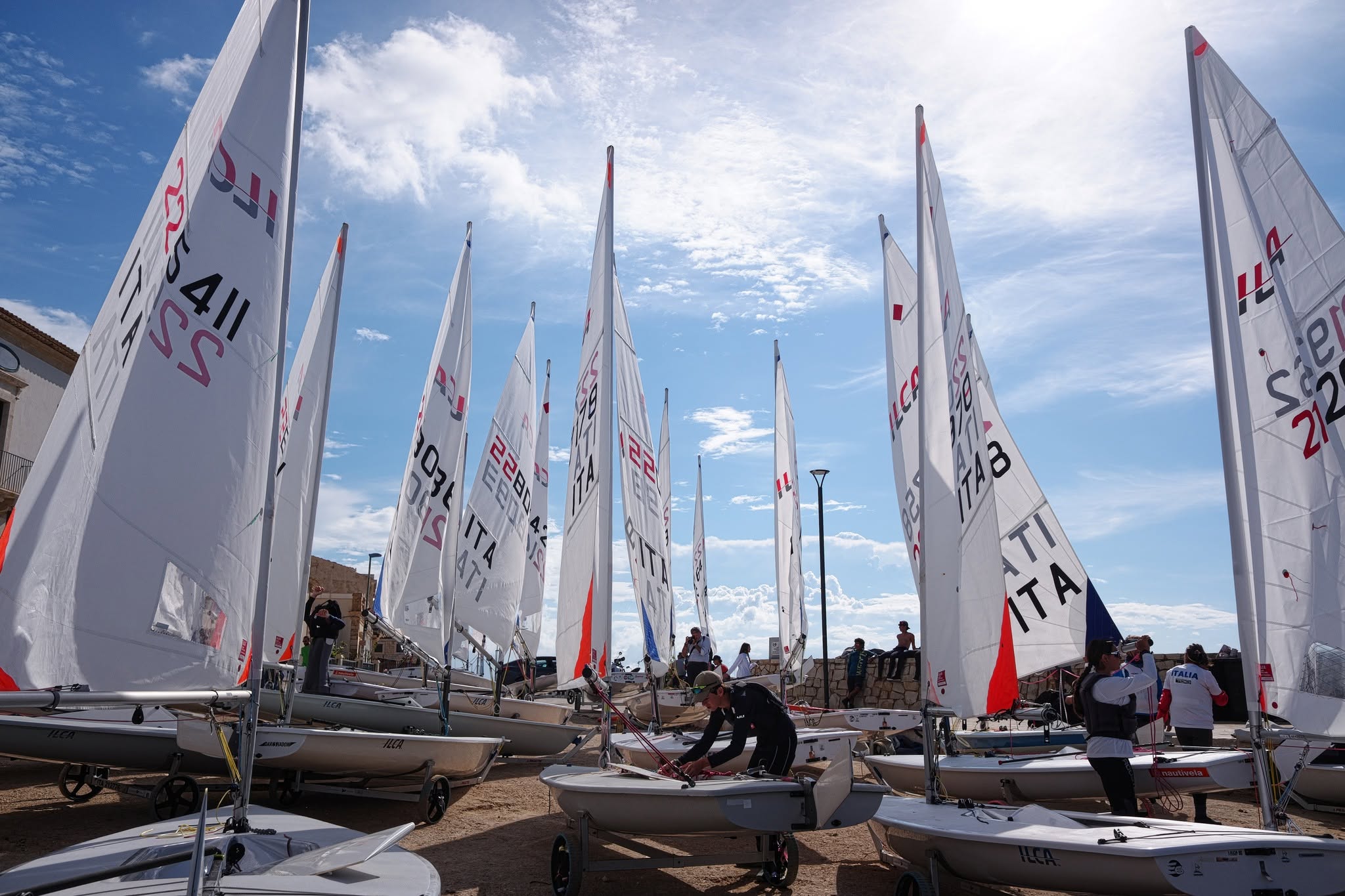 Donnalucata si prende la scena della vela siciliana: il Kaucana festeggia la vittoria di Paolo Salvo