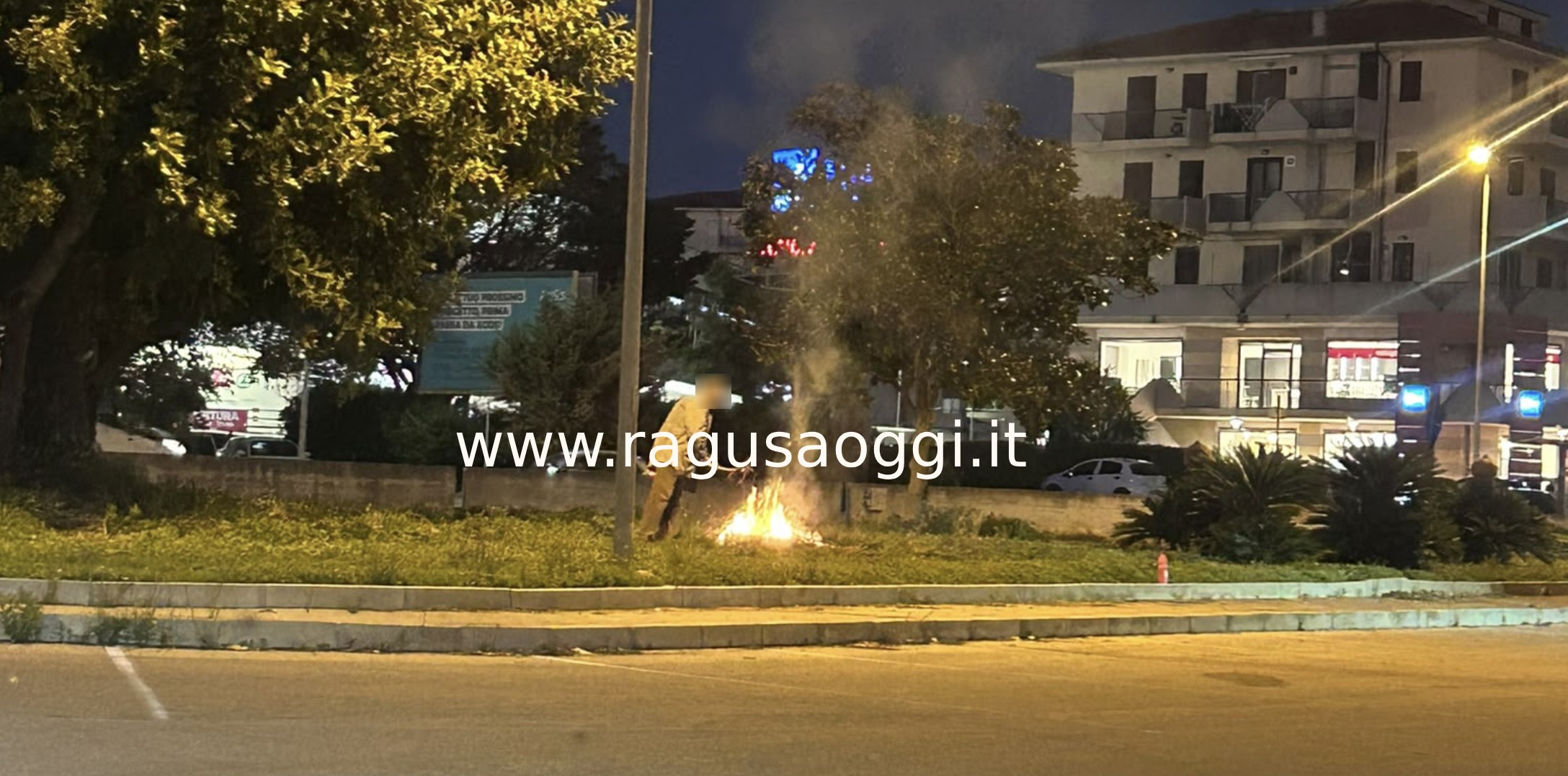 Ma stava preparando un’arrustuta in rotatoria? A Modica il fai da te supera ogni limite