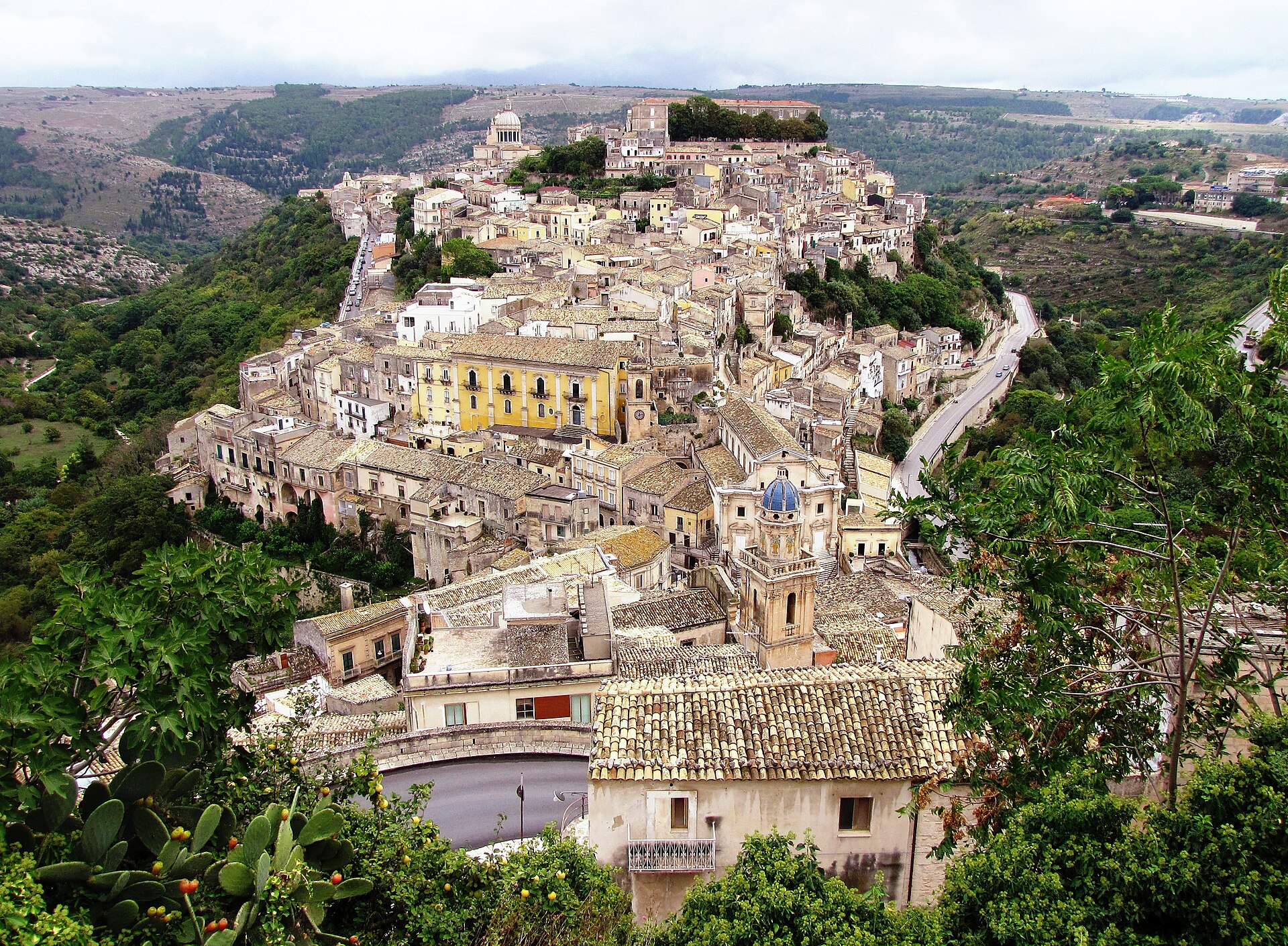 Ragusa, 900mila euro per far rivivere il centro storico. Ma scoppia la polemica: «Soldi spesi male»