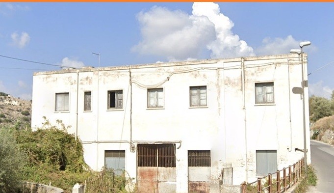 Scicli, l’ex macello sarà casa per i braccianti: progetto e gare affidati alla Regione
