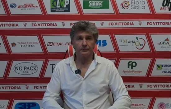 Calcio, Eccellenza, il nuovo allenatore del Vittoria Angelo Galfano prepara la trasferta di Palazzolo