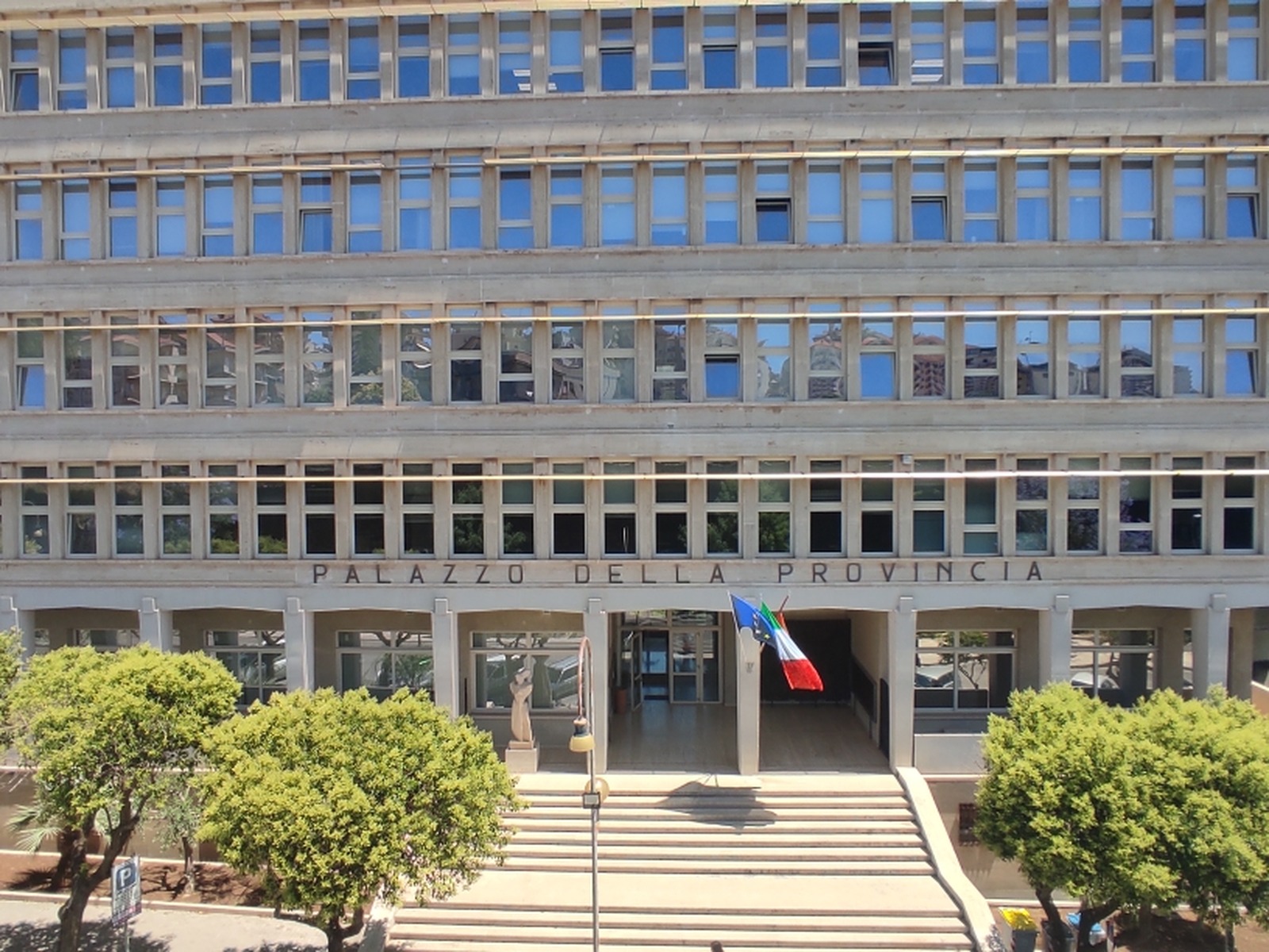 Ragusa, camion pronti a fermarsi per una settimana: il vertice alla Provincia