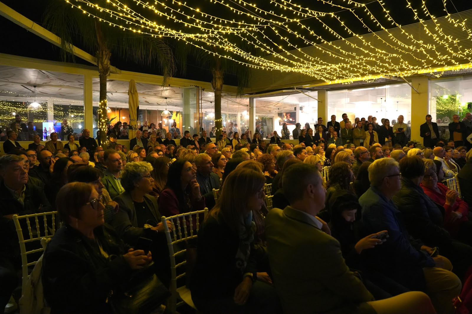 Pozzallo 2027, Quintilia Celestri lancia la corsa a sindaca davanti a 700 persone