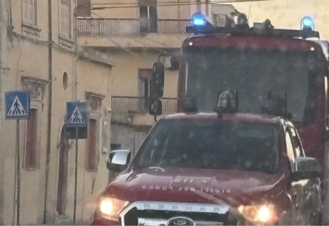 Vittoria, odore di gas da una cabina: un eco volontario dà l’allarme in via La China