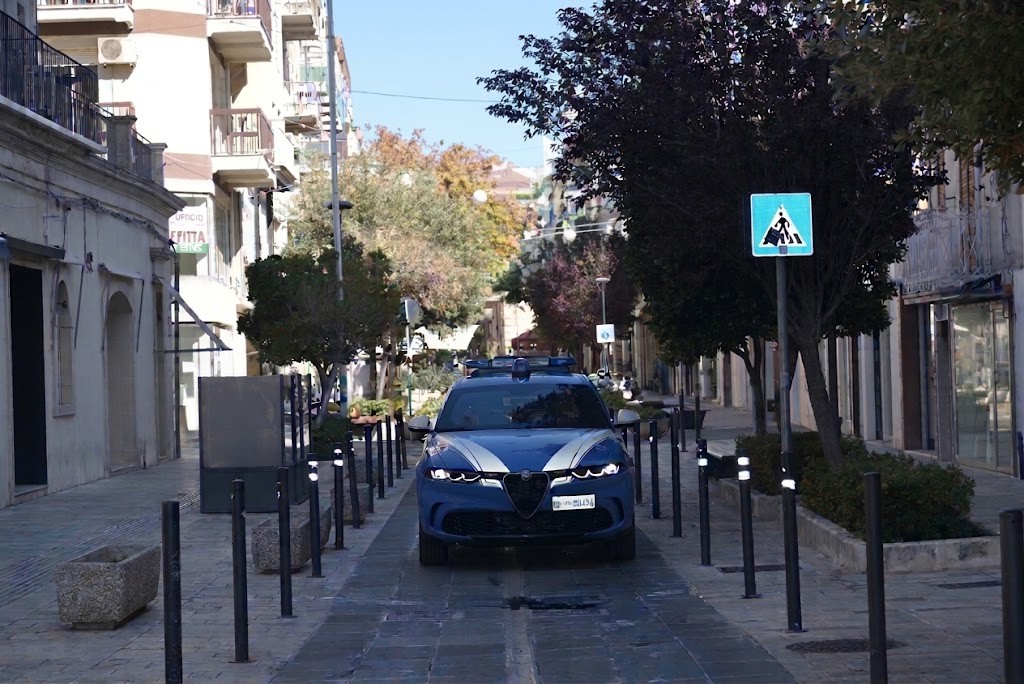 Ragusa, contromano e a zig zag sul corso con un tasso alcolemico sei volte oltre il limite